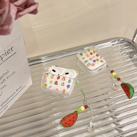 果物 Airpods 4ケース スイカキーホルダー付 かわいい Airpods3/Pro2ケース airpodsproカバー キラキララメ ギフトにおすすめ[M5076]