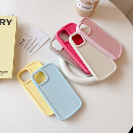 シンプル無地 iphone14/15ケース  シリコン製 アイフォン12/11カバー  かわいい 使いやすい お揃い 指紋防止[M3147]