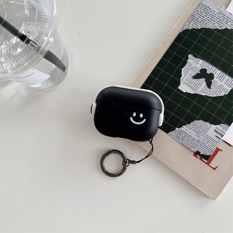 スタンド付 Airpods 4/Pro2ケース にこちゃん Airpods3/2/Proカバー リング付 黒色 ギフトにおすすめ [M4726]