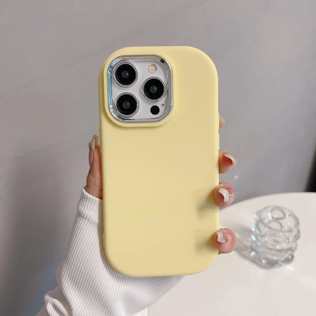 シリコン iPhone15/15proケース 無地 アイフォン14/13/12ケース イエロー ピンク ホワイト シンプル[M3545]