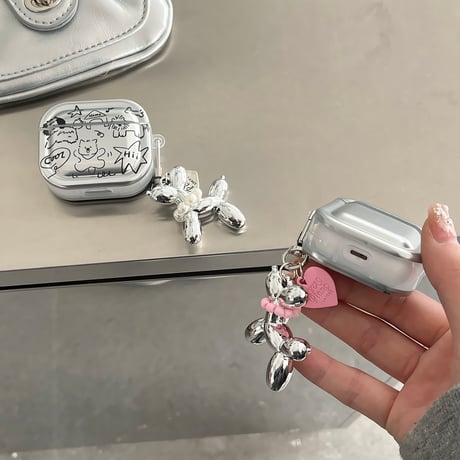 ギフトにおすすめ Airpods4ケース  めっちゃ可愛い犬ちゃん チャーム付 Airpodspro2/proカバー Airpods3 キュート[M4720]