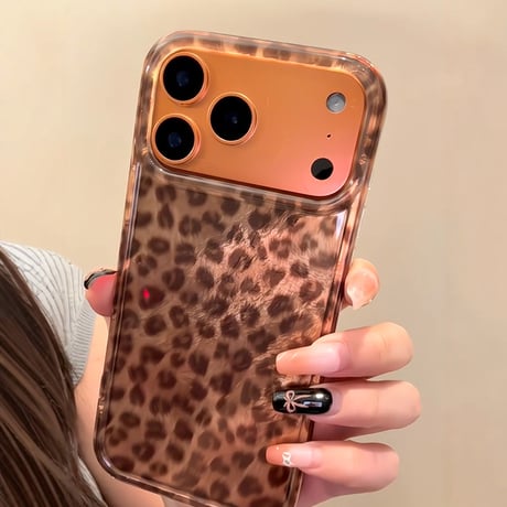 ヒョウ柄 iPhone17ProMax/17Proケース 光沢感 iPhone17/16proカバー アニマル柄 オシャレ  大人可愛い [M5712]