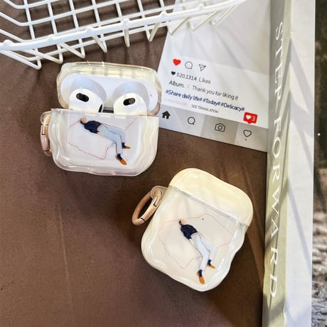 Airpods４ケース 横になる人 可愛い Airpods3/pro2カバー リング付き プレゼントにおすすめ 男女兼用[M4847]