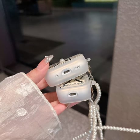 オシャレ Airpods4ケースカバー リボン AirpodsPro2ケース airpods3/2ケース パールキーチェン ギフトにおすすめ[M5541]