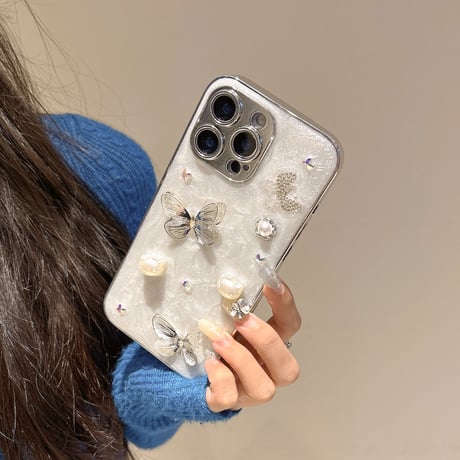 パール/ジュエリー蝶々 iPhone16Pro/16ケース  リボンストラップ付 iPhone15Pro/14/13proカバー 華やか 上品 高品質 [M5181]