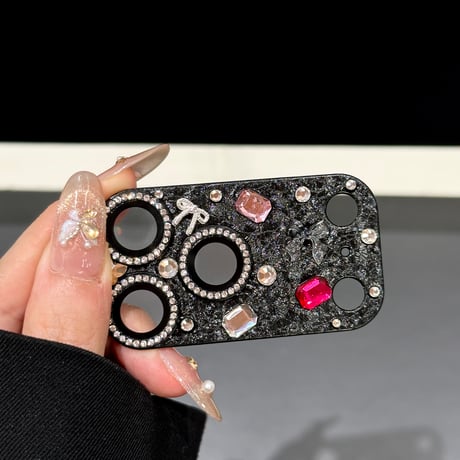 リボンとダイヤデコレンズカバー iPhone17ProMax/17Pro カメラレンズフィルム  金属製  おしゃれ  頑丈 キラキラ 耐久性耐衝撃 [M6506]