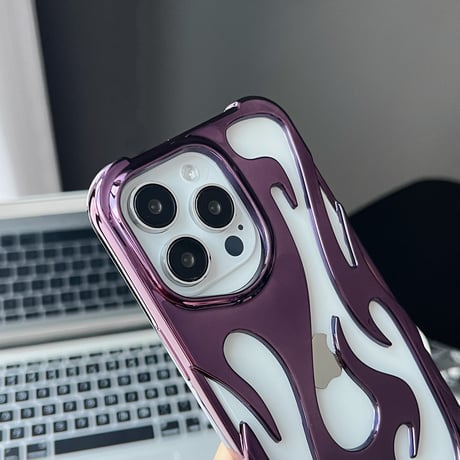 放熱 iPhone16Pro/16ProMaxケース 発熱軽減 冷却 iPhone15pro/14promax/13カバー つや感 透かし彫り[M4605]