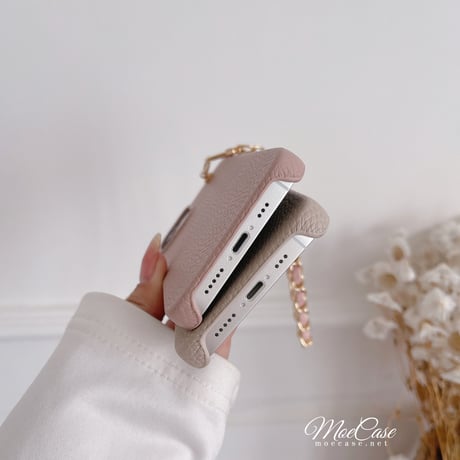 有名人愛用 iPhone14/15ケース 高級感レザー アイフォン13/12/11proカバー ストラップ付 シック トレンド [M2907]