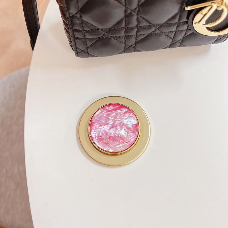 マグネット式スマホグリップスタンド 本物の貝殻 キラキラおしゃれ 艶