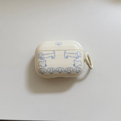 ワンちゃん Airpods Pro3ケース 犬キーホルダー Airpods4/3カバー pro2/pro1 ベージュ 頑丈 大人可愛い[M6111]