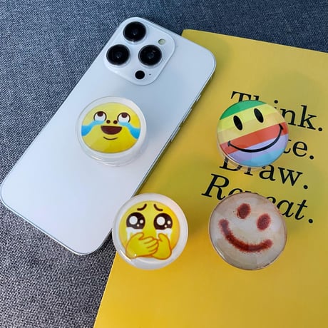 ガラス果物/笑顔/ボール スマホグリップ 全機種対応 折り畳み式グリップトーク 卓上スタンド機能付き 粘着タイプ[M2978]