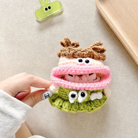 ニット女の子 AirpodsPro2ケース かわいいぬいぐるみ airpods3/2/1カバー キュート 柔らかい ギフトにおすすめ[M3334]