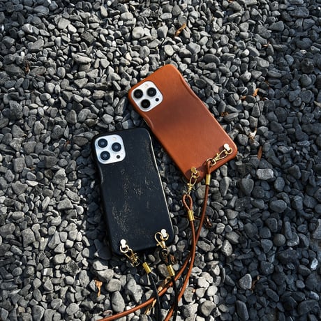 レザー製ストラップ付 iphone14/13ケース シンプル高級感アイフォン12/11カバー ファッション ガールズに人気[M2137]