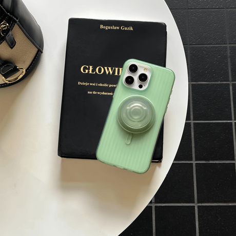 薄型軽量 iPhone15pro/15promaxケース magsafe対応 指紋防止 iPhone14promax/13pro/12ケース 高品質 放熱 夏に人気 [M4488]