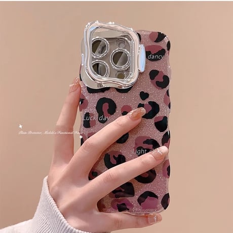 スタンド付ヒョウ柄 iPhone16/16proケース キラキラうねうね iphone15promax/14/13カバー おしゃれ 大人可愛い[M4940]