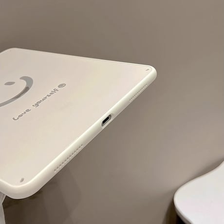 にこちゃん iPad Air5/4ケース ホワイト アイパッドiPad Pro 2022 11インチカバー10.9/10.2inch保護カバー 頑丈 [M4461]