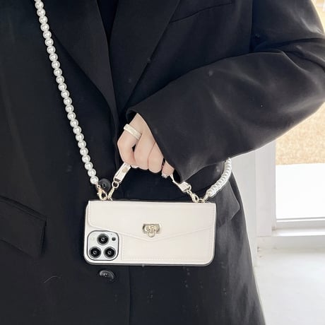 真珠ストラップ付 iphone14/14proケース カード収納 アイフォンSE3/13/12/11PROケース セレブ愛用 高級感 ガールズに人気[M2457]