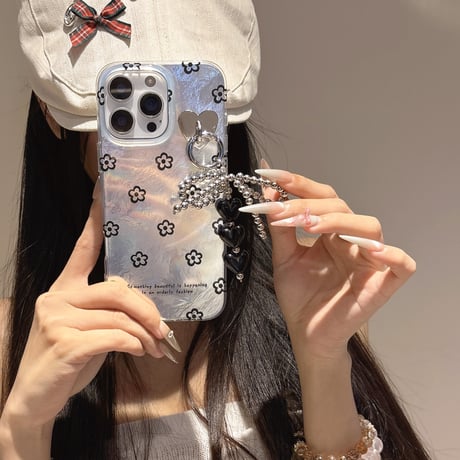 韓国風 iPhone16pro/16ケース 艶感花柄 iphone15pro/14/13proカバー ハートバックチャーム 大人可愛い[M5388]