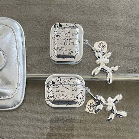 ギフトにおすすめ Airpods4ケース  めっちゃ可愛い犬ちゃん チャーム付 Airpodspro2/proカバー Airpods3 キュート[M4720]