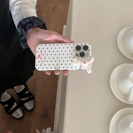 ウサギぬいぐるみ iPhone17Air/16Proケース 水色模様 iPhone15Pro/14カバー 大人かわいい ギフトにおすすめ[M5543]
