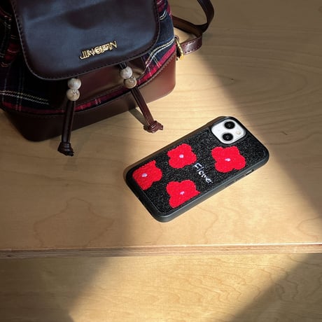レッド花柄 iphone16/16proケース  刺繡入り iphone15pro/14/13/12カバー 秋冬人気アイテム シック[M3601]
