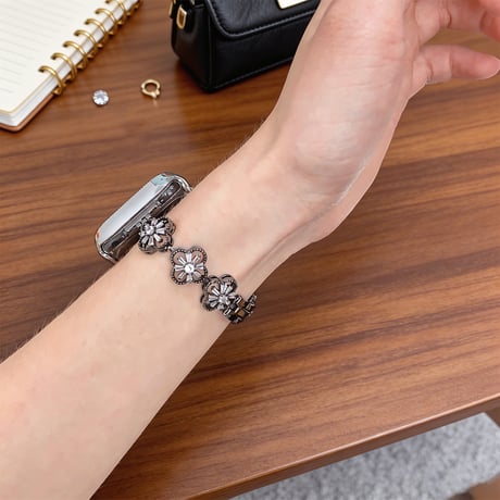 ダイヤデコ花  AppleWatchバンド 通気性よい AppleWatchベルト Series 11/10/9/8 SE3/2  Ultra3/2/1 高級感高品質 おしゃれ[M6413]