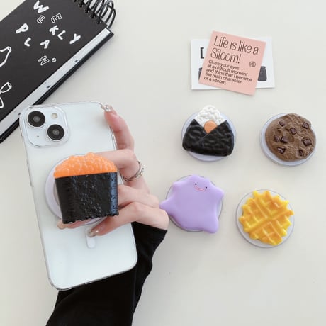 食べ物スマホグリップ マグセーフ式 折り畳み式グリップトーク 卓上スタンド機能付き 耐久性あり プレゼントにおすすめ[M3681]
