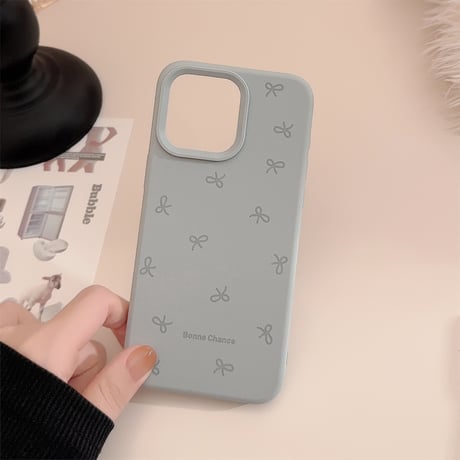 淡色系 iPhone16/16Proケース リボン柄 指紋防止 iPhone15/14Pro/13/12カバー 女子力高い シンプル風[M4793]