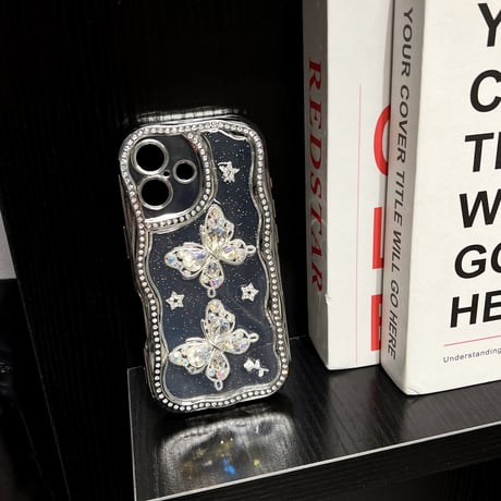 ダイヤ蝶 iPhone16pro/16カバー ジュエリーライン iPhone15pro/14/13promaxケース 上品 大人可愛い うねうね [M5364]
