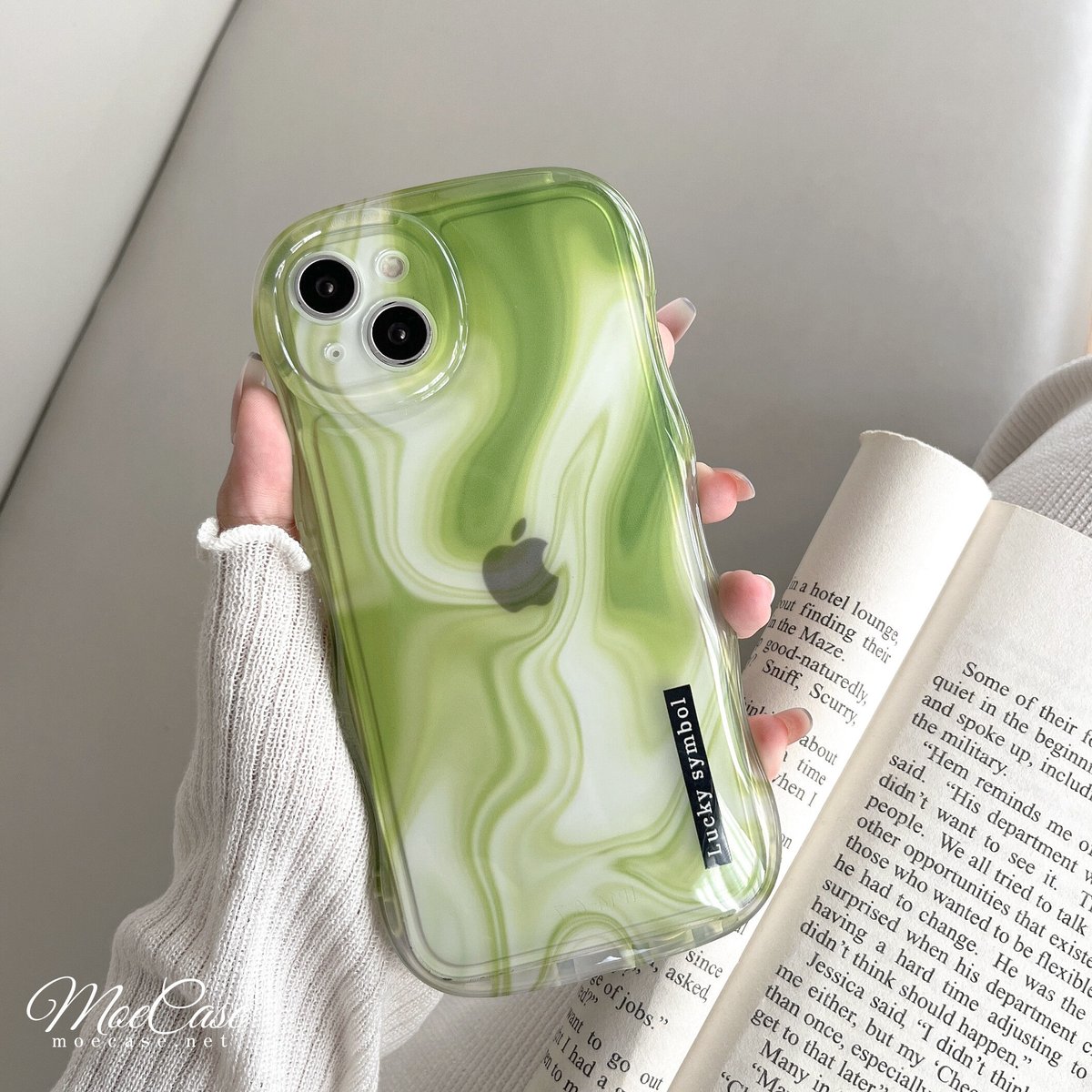 抹茶ラテ/紅茶ラテ iPhone14/13ケース ラテアート アイフォン12 抹茶ラテ/紅茶ラテ iPhone14/13ケース ラテアート アイフォン12