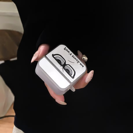可愛い顔 Airpods4ケース 鏡付き AirpodsPro2ケース airpods3/2カバー ハートキーチェーン付 ギフトにおすすめ [M5325]