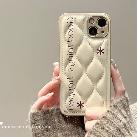 ダウン iPhone14/14Proケース 淡色  iPhone13/12/11カバー オシャレ 手触りいい カメラカバー ギフトにおすすめ[M2671]