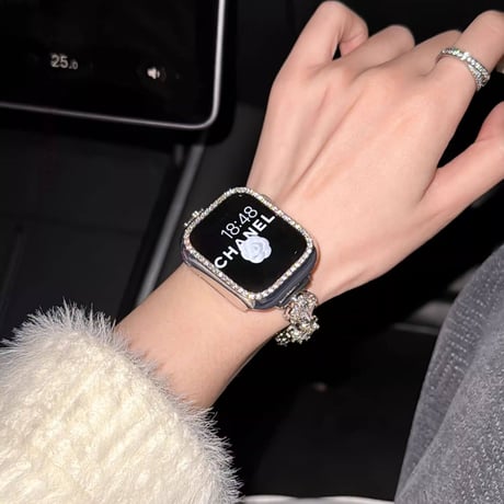 ダイヤクローバー AppleWatchバンド エレガント 高品質高級感 アップルウォッチSeries11/10/9 ベルト Ultra3/2/1 SE3/2/1 セレブ愛用 [M6146]