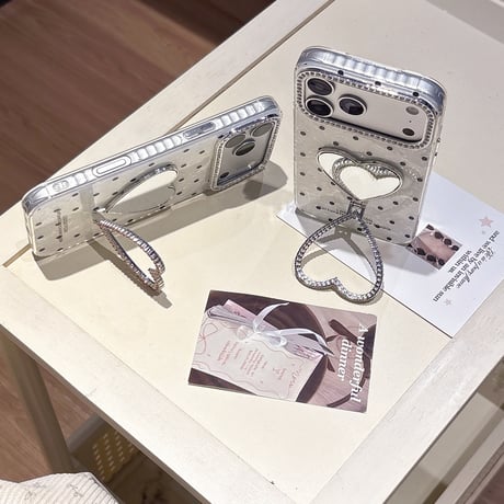 ハート型鏡スタンド iPhone17Pro/17ケース 水玉模様 iPhone16Pro/15/14ース 可愛い 実用品 キラキラダイヤデコ[M6426]