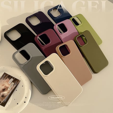 高品質シリコン iPhone15/15proカバー シンプル風 アイフォン14pro/12/13proケース  耐久性あり 丈夫 耐衝撃[M3753]