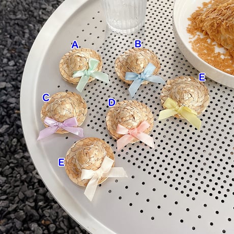 麦わら帽子  スマホグリップ リボン付き かわいい 面白い グリップトーク  スマホリング   伸び縮み式 落下防止 卓上スタンド機能 ギフトにおすすめ[M3426]