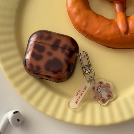 琥珀色 Airpods 4ケース ヒョウ柄 Airpods3/2カバー Airpodspro2/pro リング/熊キーチェーン 秋冬に人気[M4809]