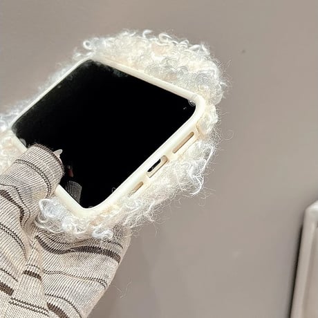 ふもふも犬 iPhone16/16Proケース ウール 可愛いiPhone15/14pro/13Proケース ステッカー付 柔らかい ギフトに最適 [M4832]