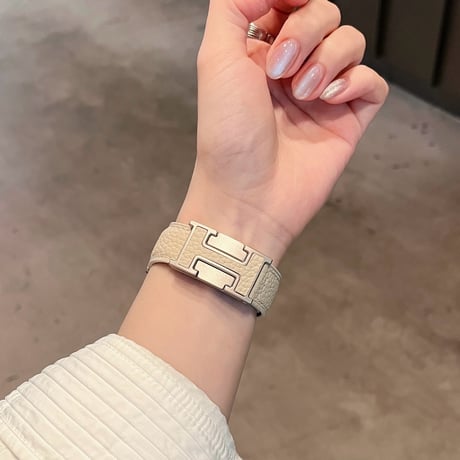 マグネット式  アップルウォッチバンド レザー シック AppleWatch S11/10 バンド 高級感 Ultra series8 7 6 5 4  3 2 SE SE2 おしゃれ[M6175]
