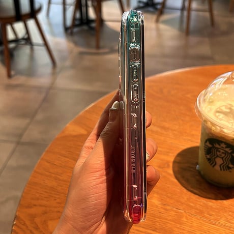 耐衝撃おしゃれ アイフォン14Plus/14proカバー グラデーションカラー iphone13/12pro/11ケース 黄ばまない  頑丈 耐久性あり[M2223]