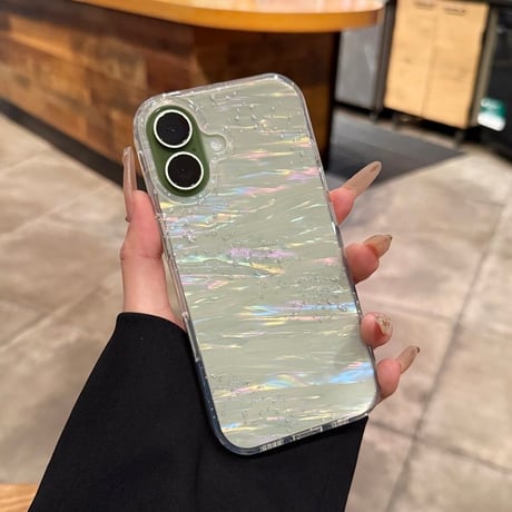 iPhone17ケース セージ/ラベンダーに合う シェル風 キラキラ感 iPhone17Pro/16/15カバー 光る お洒落 グラデーションカラー [M6039]