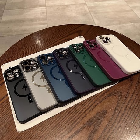 MagSafe対応 iPhone15Pro/15ProMaxケース 指紋防止 耐衝撃 iPhone14/13/12proケース レンズ保護 丈夫耐久性[M3879]