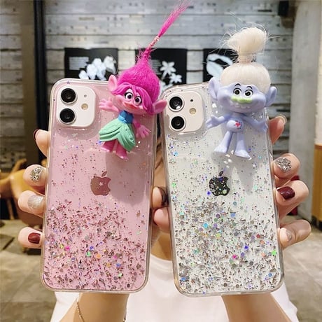 トロールズ人形 アイフォン13/12/11ケース  ラメ入り可愛いiphonexs/se2/8カバー 個性面白いおもちゃ ソフトクリアケース  ギフトM326