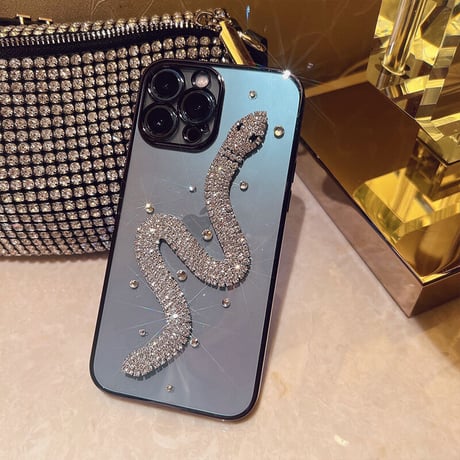 キラキラヘビ iphone14/13ケース オシャレデコ iphone12/11proカバー  光る艶あり ファッション 綺麗[M2082]