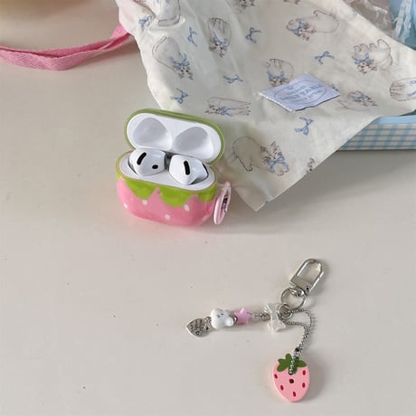 韓国風 Airpods4ケース イチゴ柄 Airpods3/Pro2ケース airpodspro2カバー  ストラップ/リング 大人可愛い[M5273]