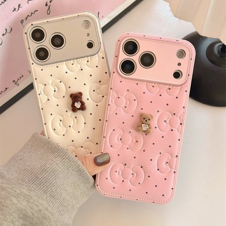 熊デコ iPhone17/17Proケース リボン 皮っぽ iPhone17promax/16Pro/15ケース カメラカバー付 大人可愛い [M5911]