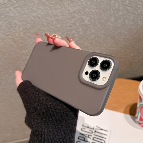 薄型軽量 iPhone16pro/16ケース 指紋防止 マット素材 iPhone15promax/14/13proカバー 半透明 夏向け 男女兼用  [M5366]