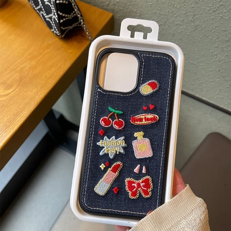 デニム Fashion Lady iPhone14/14proケース  刺繡 秋冬人気  アイフォン13/12/11カバー  高品質  高級感 女子力アップ [M2249]