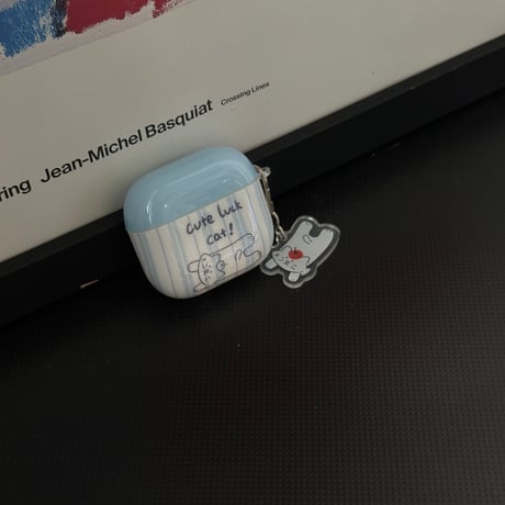 可愛い猫柄 Airpods4ケース ギフトにおすすめ AirpodsPro2ケース airpods3/2カバー キーホルダー付き 縞模様 淡色[M5383]