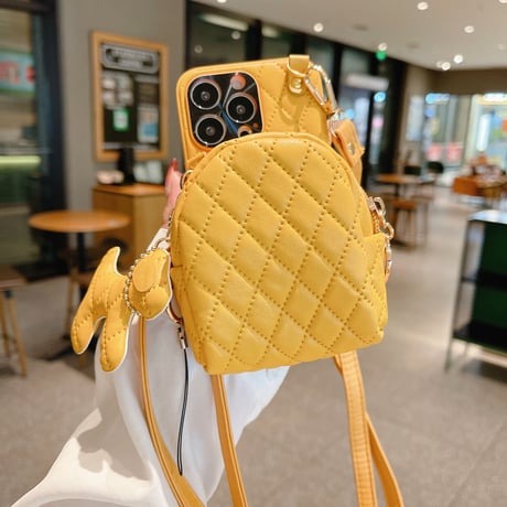 小銭入れ iphone14pro/14plusケース  レザー製 肩掛けストラップ アイフォン13/12/11カバー カメラカバー 犬アクセサリー付 実用[M2447]